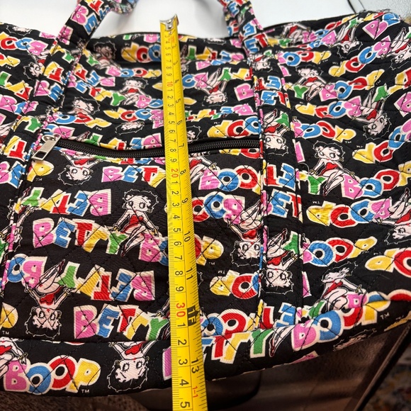 Betty Boop Retro Style Rainbow Colorful Y2K Tote Quilted Duffel Bag - Picture 10 of 13